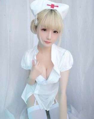 能免费看美女的网站-迅雷下载中文字幕