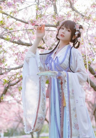 色开心婷婷-百度有字幕完整版